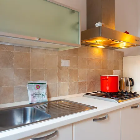 Bouganville Apartament *